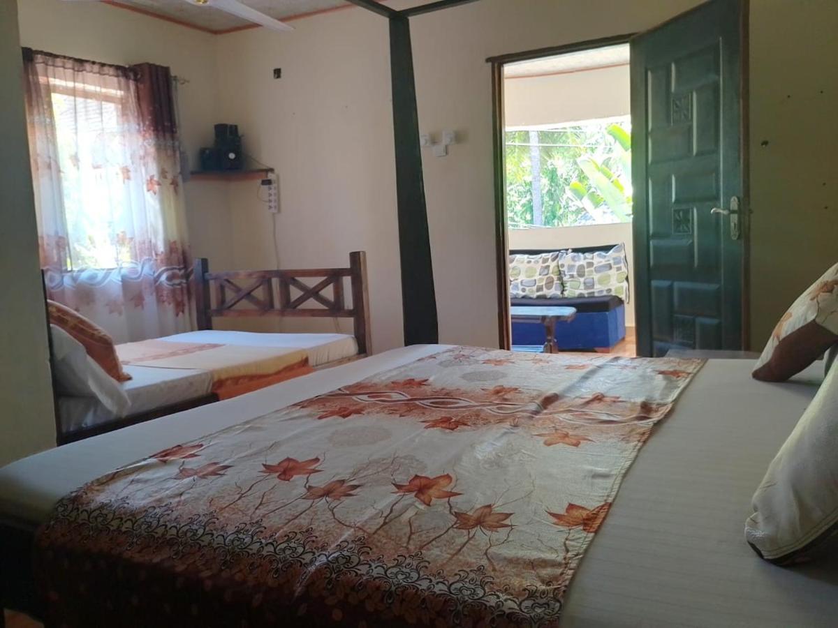 Blessing Holiday Homes - شاطئ دياني المظهر الخارجي الصورة