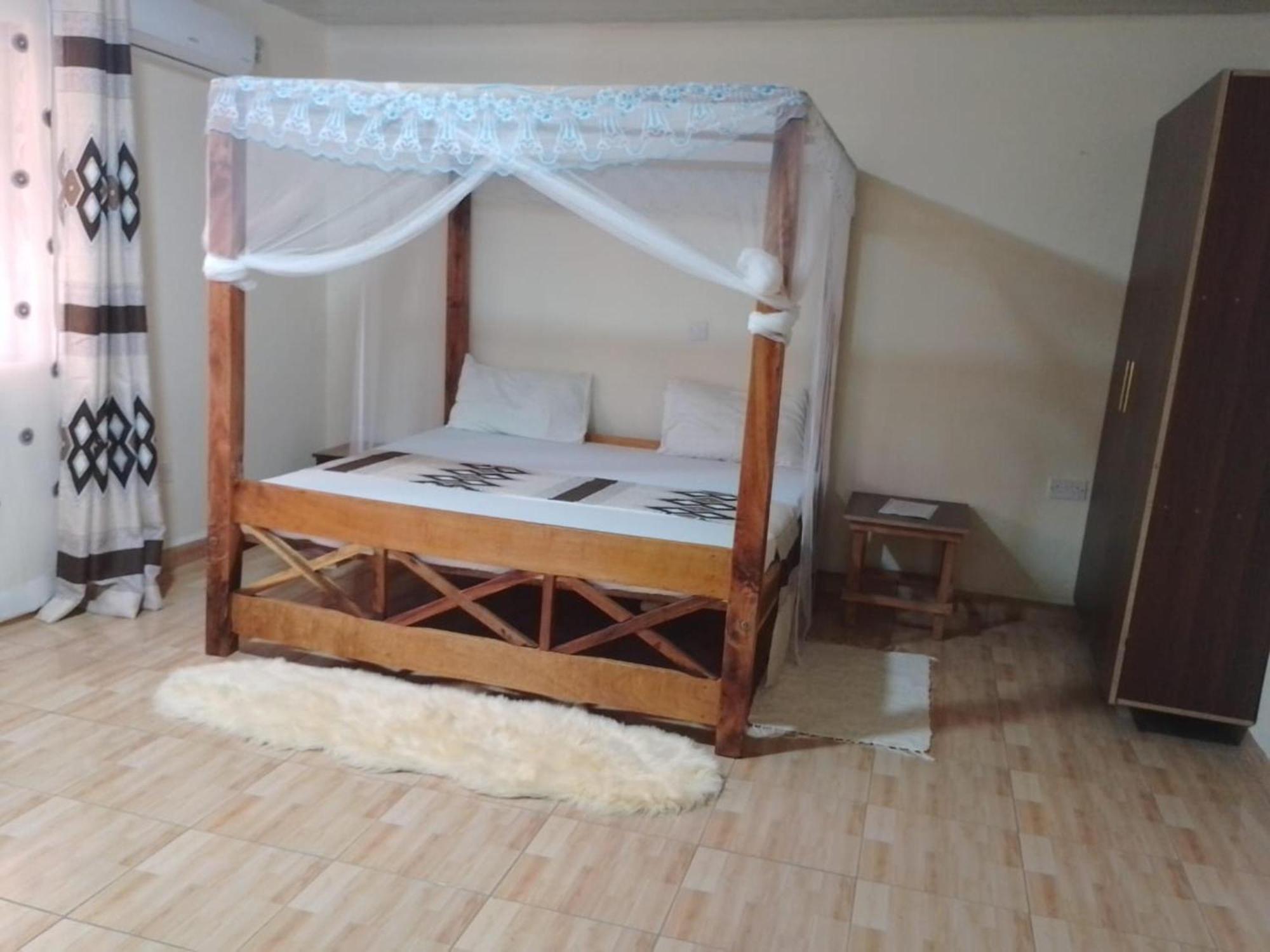 Blessing Holiday Homes - شاطئ دياني المظهر الخارجي الصورة